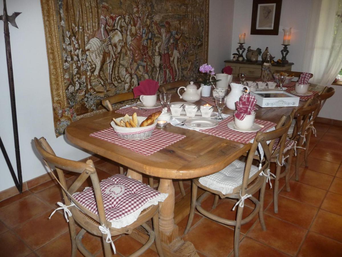 Dame-Marie-les-Bois Les Jarrieres Bed & Breakfast エクステリア 写真