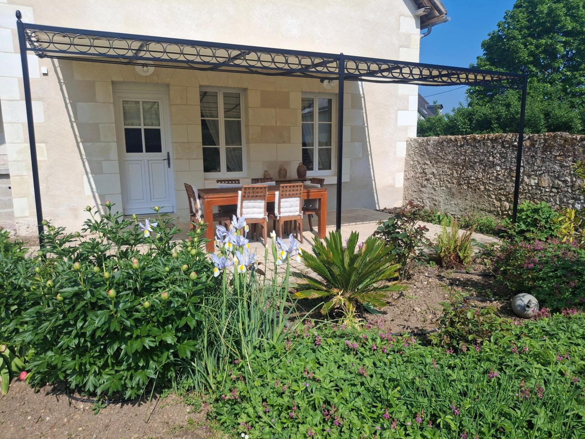 Dame-Marie-les-Bois Les Jarrieres Bed & Breakfast エクステリア 写真